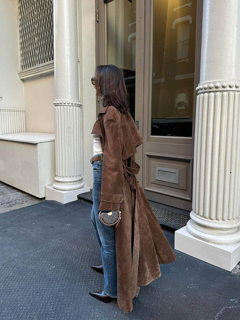 Amy Victoria | Classic trench coat in elegant design