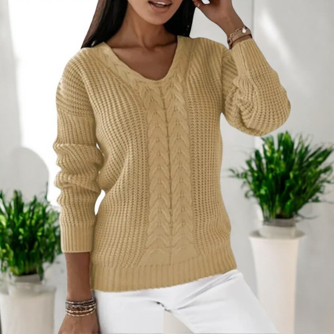Amy Victoria | Cable knit sweater