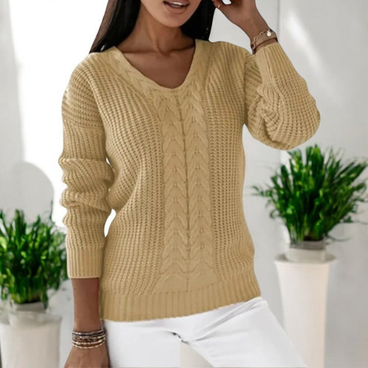 Amy Victoria | Cable knit sweater