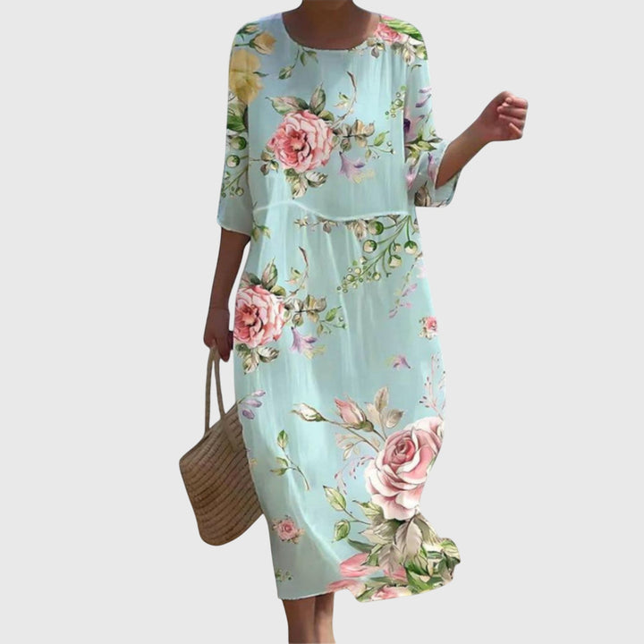 Amy Victoria | Floral Maxi Dress