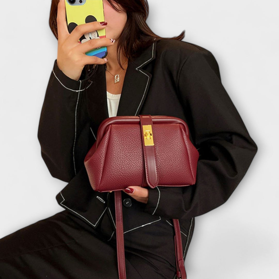 Amy Victoria | Retro Bag