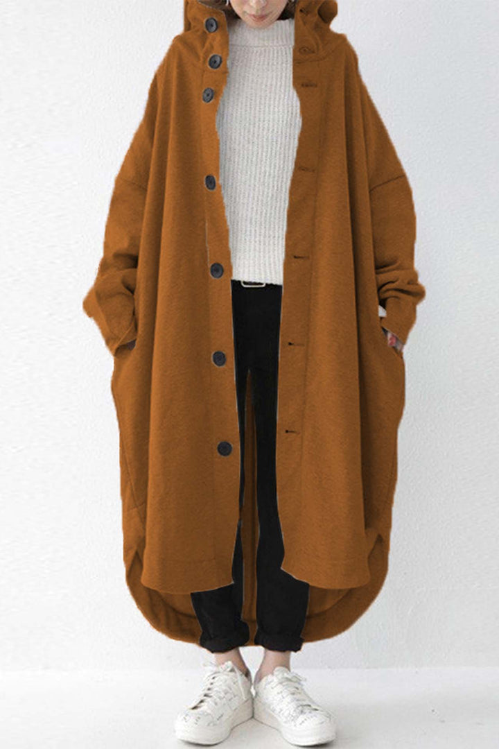 Amy Victoria | Buttoned coat with hooded pocket
