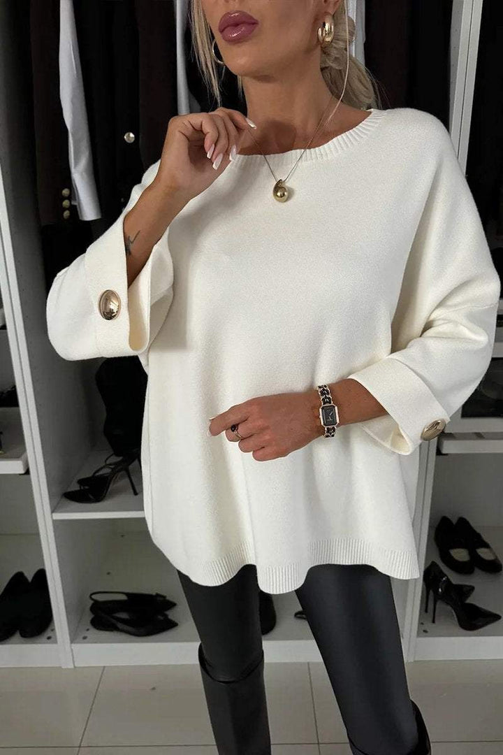 Amy Victoria | Knitted sweater with button detail and half sleeves