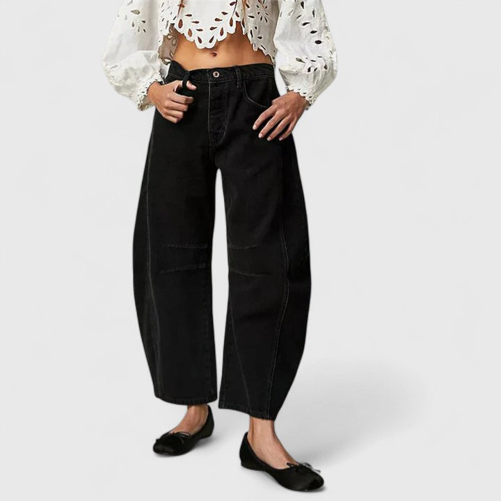 Amy Victoria | Comfortable Wide-Leg Pants