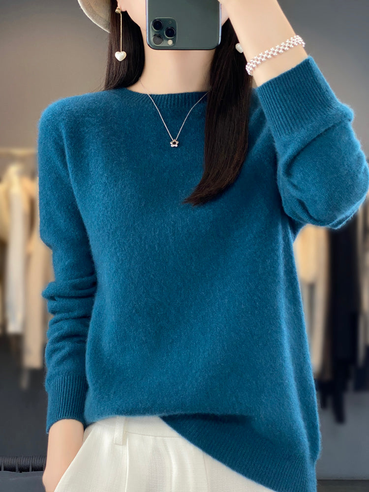 Amy Victoria | Cozy Cotton Sweater
