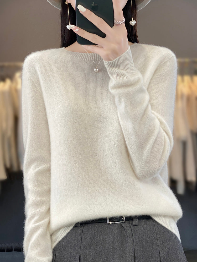 Amy Victoria | Cozy Cotton Sweater
