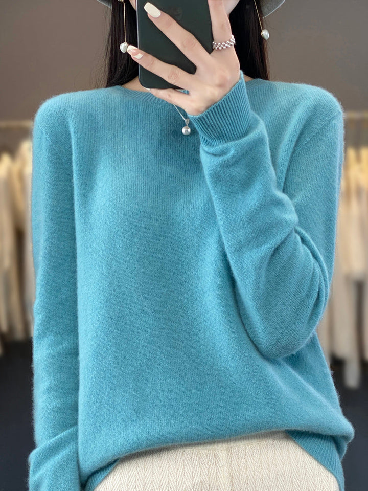 Amy Victoria | Cozy Cotton Sweater