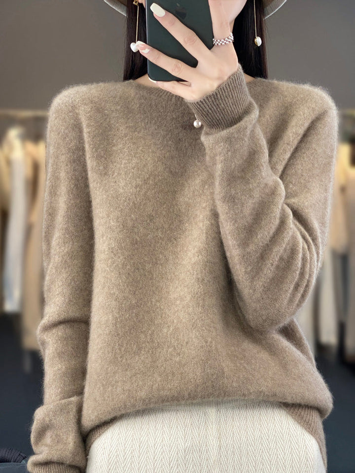 Amy Victoria | Cozy Cotton Sweater