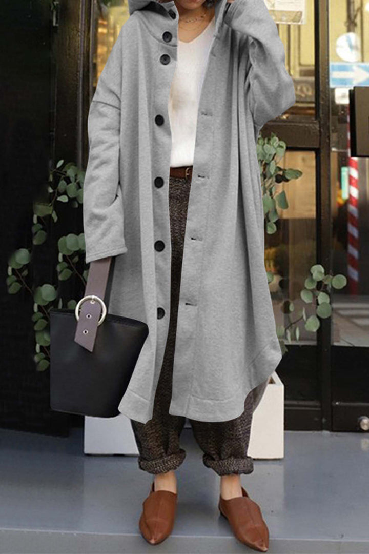 Amy Victoria | Buttoned coat with hooded pocket