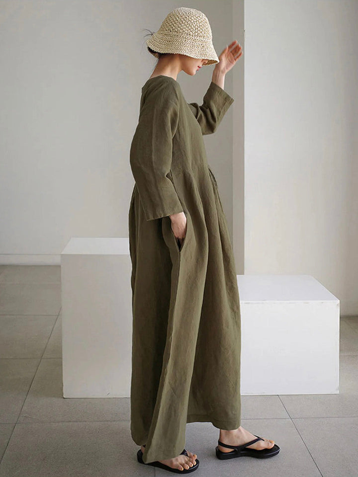 Amy Victoria | Loose linen dress with side pockets