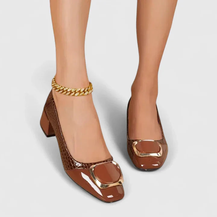 Amy Victoria | Comfortable Loafers