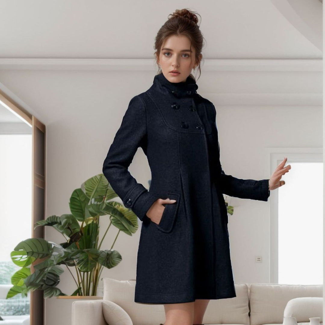 Amy Victoria | Coat with Side Pockets