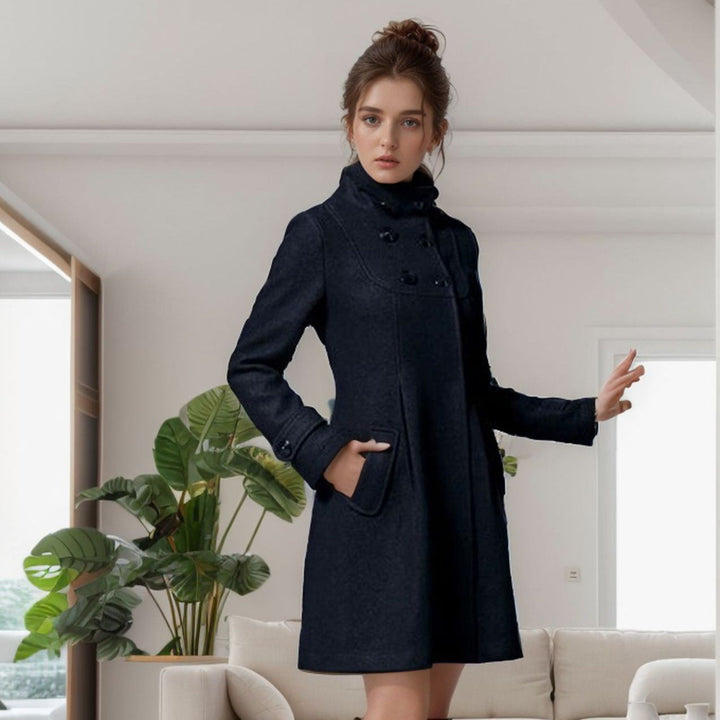 Amy Victoria | Coat with Side Pockets
