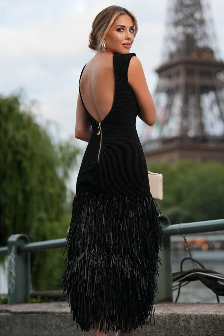 Amy Victoria | Backless Midi Dress in Knitted Fabric