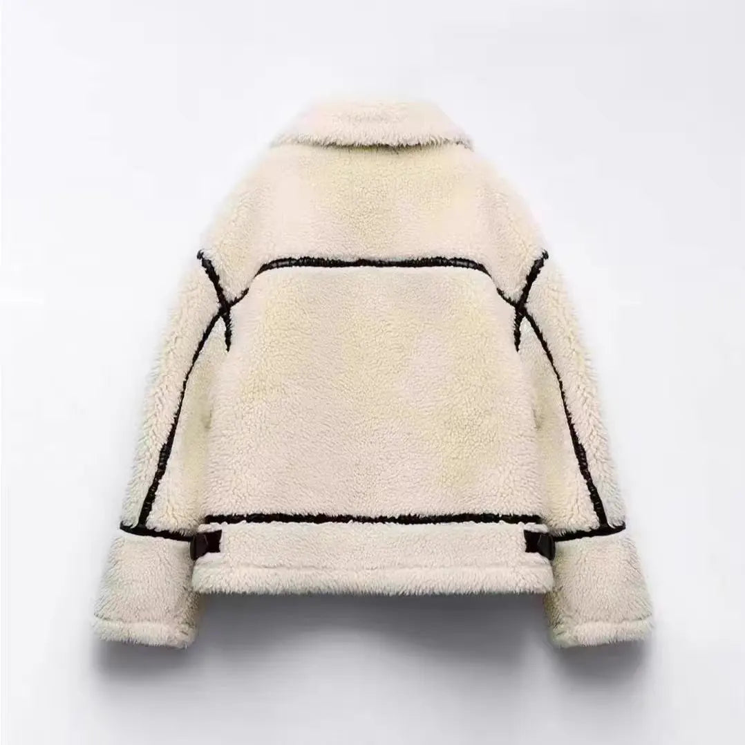 Amy Victoria | Soft teddy coat