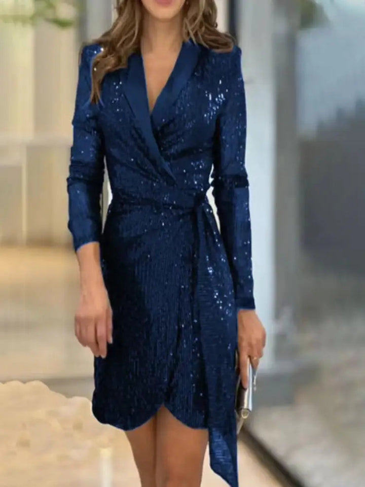 Amy Victoria | Elegant Dress with Full Sleeves