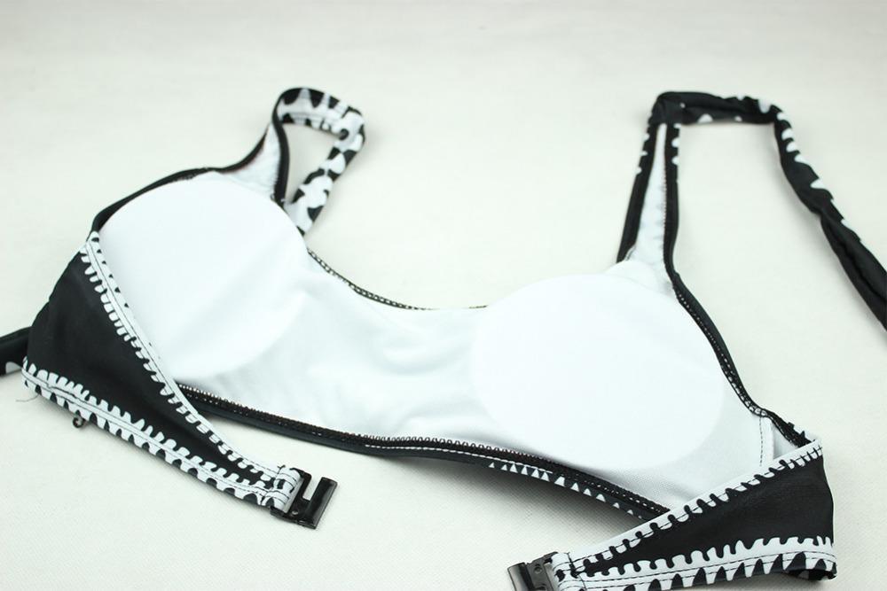 Amy Victoria | Black and White Bandeau Bikini